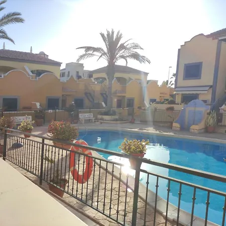 Vinnci Apartments Next Door To Vinnci 5 Star Hotel
